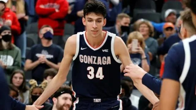 kaiyun.com-霍姆格伦：雷霆魔术我都可以 喜欢模仿杜兰特打球